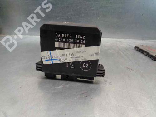Used Comfort control module Comfort control module MERCEDES-BENZ E-CLASS T-Model (S210) E 240 T (210.261) (170 hp) 8235682 8235682