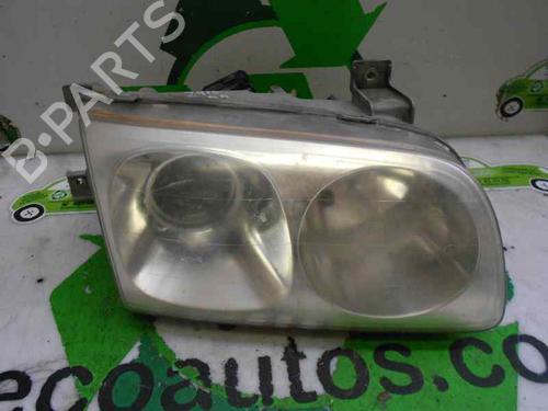 Used Right headlight HYUNDAI TRAJET (FO) 2.0 CRDi (113 hp) 2051727