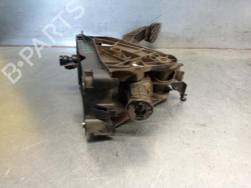 Clutch pedal SKODA OCTAVIA III (5E3, NL3, NR3) 1.6 TDI | BP19494520I13 