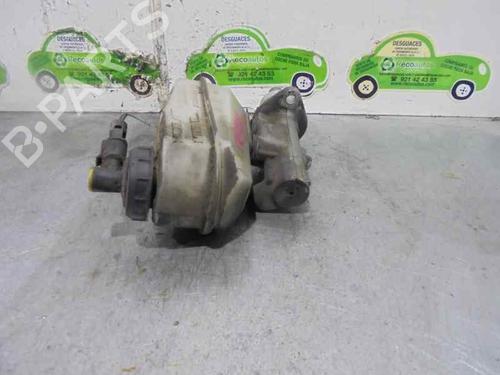 Brake master cylinder RENAULT MEGANE I Classic (LA0/1_) 1.9 D (LA0A, LA0U, LA0R) | BP2111044M77 