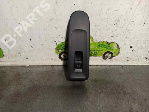 Used Right front window switch Right front window switch VW GOLF VI (5K1) 1.6 TDI (90 hp) 5241247 5241247