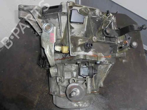 Gearbox CITROËN BERLINGO / BERLINGO FIRST Box Body/MPV (M_) 1.9 D (MBDJY) | BP2097177M3 