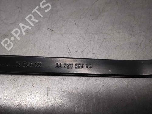 Front windshield wiper arm PEUGEOT 5008 (0U_, 0E_) 2.0 HDi 150 / BlueHDi 150 | BP18112151C143 