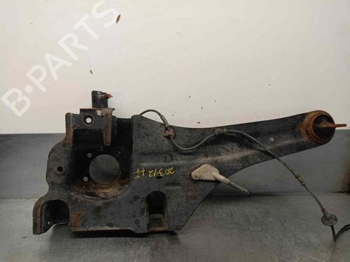 Venstre bagtil bærearm MAZDA CX-7 (ER) 2.2 MZR-CD AWD (ER10A) (173 hp) 18158506