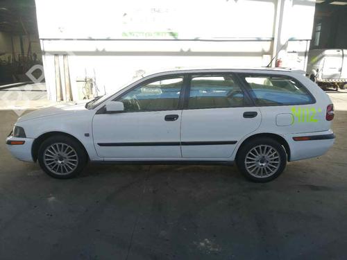 Engine control unit (ECU) VOLVO V40 Estate (645) 1.9 DI | BP9111390M57 