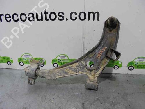 Used Left front suspension arm HYUNDAI COUPE I (RD) 1.6 16V (116 hp) 2048468