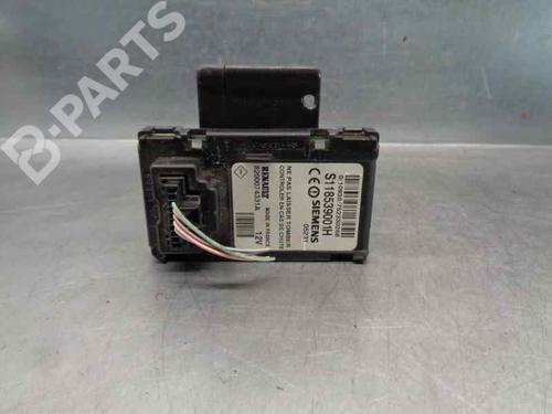 ignition-barrel-renault-megane-ii-bm01_-cm01_-16-16v-8200074331a-s118539001h-siemens-2001-2002-2003-2004-2005-2006-2007-2008-2009-2010-2011-2012-8244326 main image