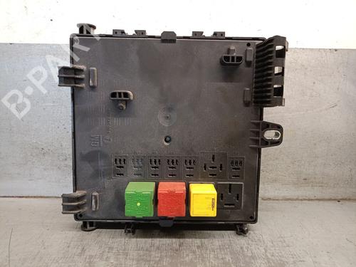 Fuse box OPEL VECTRA C (Z02) 2.0 DTI 16V (F69) | BP19323949E1 