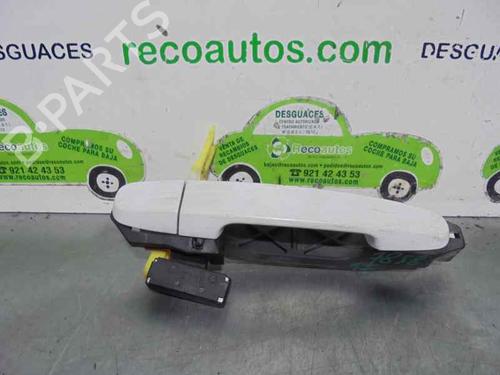 Rear left exterior door handle TOYOTA RAV 4 III (_A3_) 2.0 4WD (ACA30_, ACA30R) 6920442040