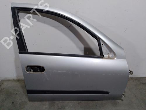 Used Right front door NISSAN ALMERA II (N16) 1.5 (90 hp) 19342054