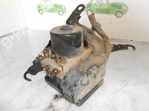 Used ABS pump FORD FIESTA V (JH_, JD_) 1.4 TDCi (68 hp) 2124462