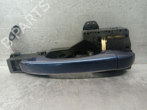 Used Front right exterior door handle RENAULT GRAND SCÉNIC IV (R9_) 1.3 TCe 140 (R9NB) (140 hp) 19663672