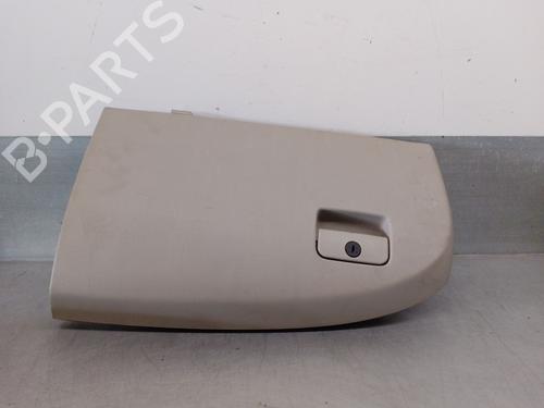 Used Glove box MITSUBISHI OUTLANDER II (CW_W) 2.0 DI-D (CW8W) (140 hp) 19116997