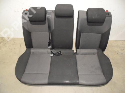 Used Rear seat Rear seat SKODA RAPID (NH3, NK3, NK6) 1.2 TSI (86 hp) 9274337 9274337