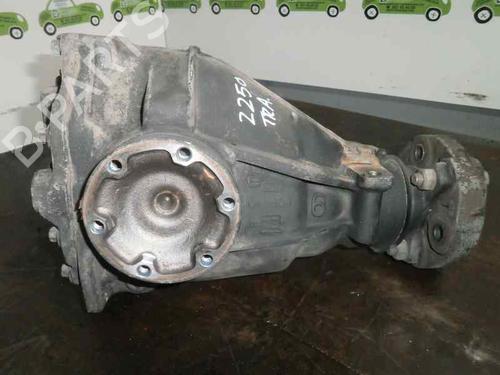 Used Rear differential MERCEDES-BENZ C-CLASS (W203) [2000-2007]  2069940