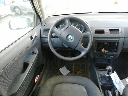 Commande de phare SKODA FABIA I Combi (6Y5) 1.4 TDI | BP8324943I24 