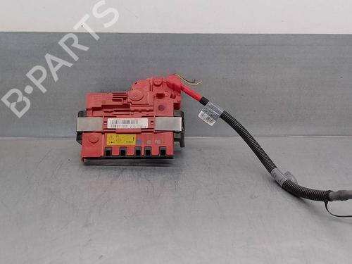 Used Fuse box BMW X5 (E70) 3.0 d (235 hp) 18333364