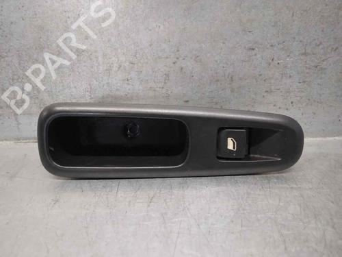 Used Right rear window switch PEUGEOT 5008 (0U_, 0E_) 2.0 HDi 150 / BlueHDi 150 (150 hp) 18110705