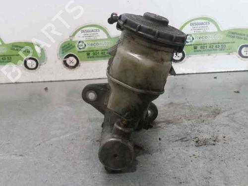 Brake master cylinder HONDA CR-V I (RD) 2.0 16V 4WD (RD1, RD3) | BP2239010M77 