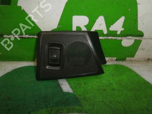 Used Right rear window switch SKODA OCTAVIA I (1U2) 1.9 TDI (100 hp) 2225656
