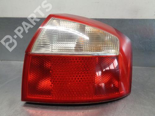 Used Right taillight Right taillight AUDI A4 B6 (8E2) 1.9 TDI quattro (130 hp) 10962220 10962220