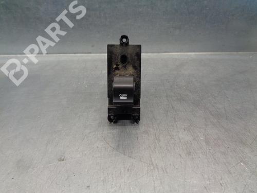 Used Right front window switch Right front window switch HYUNDAI i40 I CW (VF) 1.7 CRDi (136 hp) 8413352 8413352