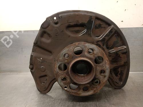 Left front steering knuckle MERCEDES-BENZ C-CLASS (W204) C 320 CDI 4-matic (204.089) | BP19544897M25 