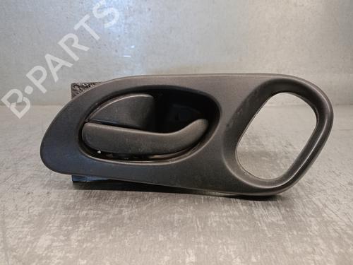 Venstre foran invendig håndtak FORD MONDEO I (GBP) [1993-1996]  18744688