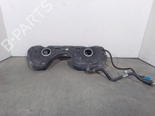 Used Fuel tank BMW 3 Convertible (E93) 320 i (170 hp) 19138374