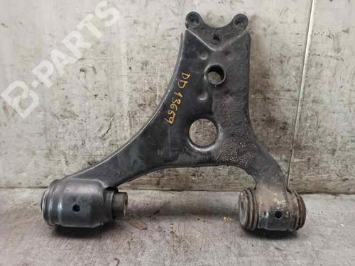 Used Right front suspension arm Right front suspension arm MERCEDES-BENZ B-CLASS Sports Tourer (W245) B 180 CDI (245.207) (109 hp) 8112231 8112231