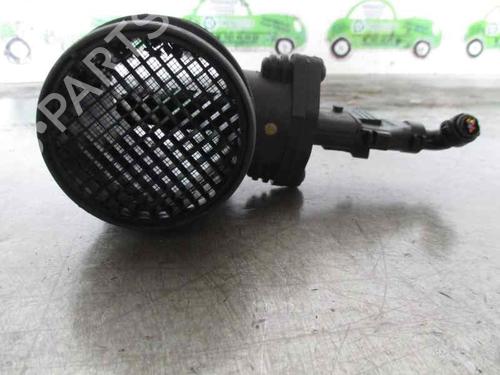 Used Mass air flow sensor KIA CARENS II MPV (FJ) 2.0 CRDi (113 hp) 2062348