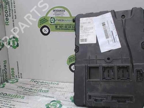 Sikringsdose RENAULT MEGANE II (BM0/1_, CM0/1_) 1.5 dCi (BM1E, CM1E) (106 hp) 2078448