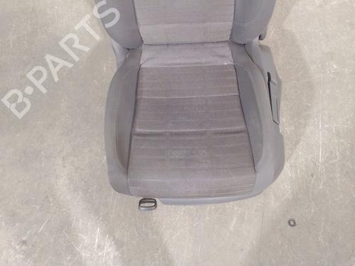 Left front seat VW TOURAN (1T1, 1T2) 2.0 TDI 16V | BP19256352C15 
