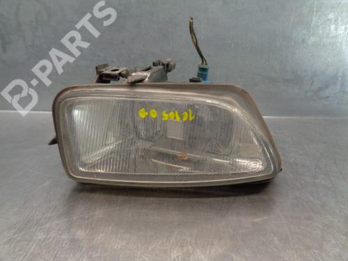 Used Right front fog light Right front fog light CITROËN SAXO (S0, S1) 1.4 VTS (75 hp) 10638058 10638058
