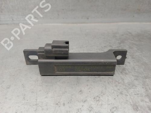 Antenne/Base INFINITI QX70 30d AWD (238 hp) 19098592
