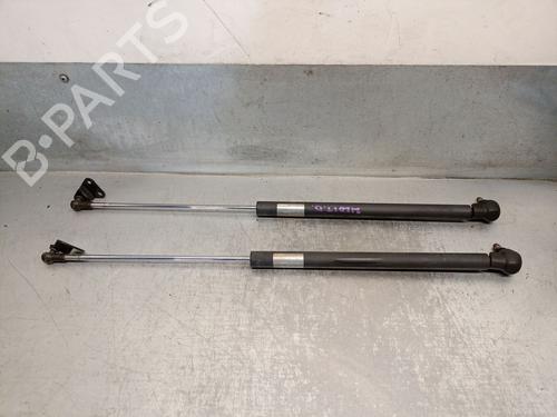 Tailgate lift support HONDA CIVIC VI Hatchback (EJ, EK) 1.5 i (EK3) | BP19794711C138 