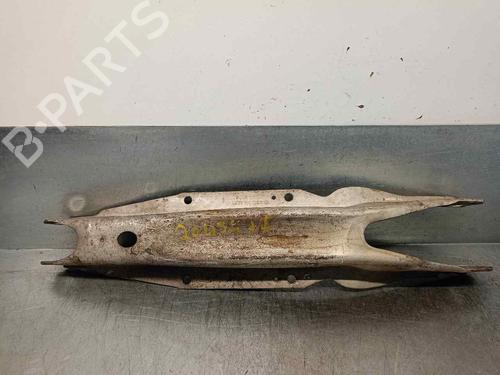 Used Left rear suspension arm MERCEDES-BENZ GLA-CLASS (X156) GLA 200 CDI / d (156.908) (136 hp) 18146524