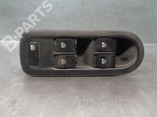 Used Left front window switch Left front window switch RENAULT MEGANE II Estate (KM0/1_) 1.9 dCi (KMRG, KM1G, KM0G, KM2C) (120 hp) 10992349 10992349