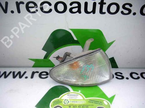 Used Right front indicator HYUNDAI ACCENT I (X-3) 1.3 i 12V (84 hp) 2053809