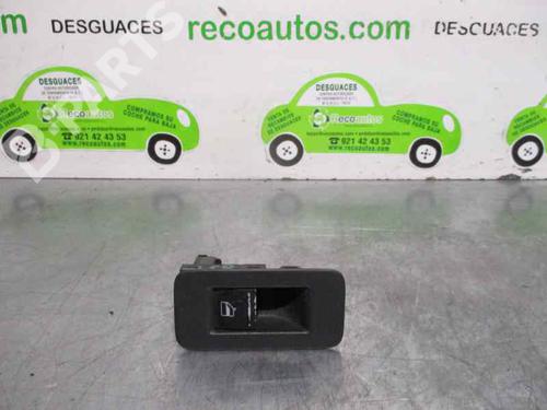 Used Right rear window switch Right rear window switch VW TOUAREG (7LA, 7L6, 7L7) 3.0 V6 TDI (225 hp) 2341498 2341498
