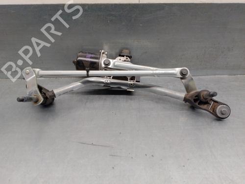 Used Front wiper motor RENAULT CAPTUR II (HF_) TCe 100 (HFMT) (101 hp) 17774971