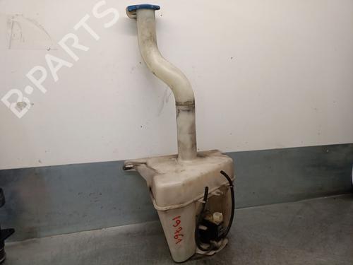 Used Windscreen washer tank HYUNDAI TUCSON (JM) 2.0 CRDi All-wheel Drive (113 hp) 18910644