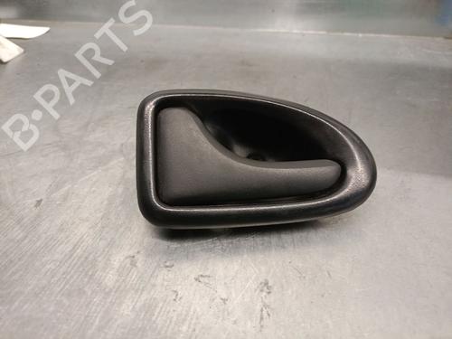 Used Front left interior door handle NISSAN INTERSTAR Van (X70) dCi 120 (120 hp) 19077088