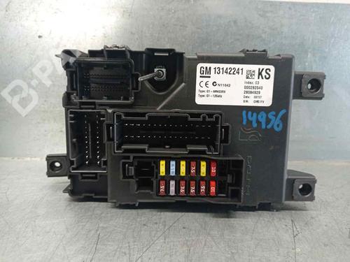 fuse-box-opel-corsa-d-s07-13-cdti-l08-l68-13142241-2006-2007-2008-2009-2010-2011-2012-2013-2014-2015-9398221 main image