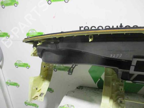 Dashboard KIA SORENTO I (JC) 2.5 CRDi 4WD | BP2093615C46 