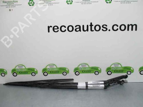 Used Front windshield wiper arm BMW 3 Coupe (E46) 323 Ci (170 hp) 3470986