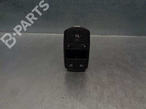 Used Left front window switch Left front window switch OPEL CORSA D (S07) 1.4 (L08, L68) (100 hp) 8919340 8919340