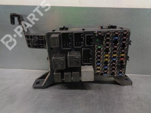 fuse-box-ford-mondeo-iii-saloon-b4y-20-16v-tddi-tdci-1s7t14a073ae-2000-2001-2002-2003-2004-2005-2006-2007-10220150 main image