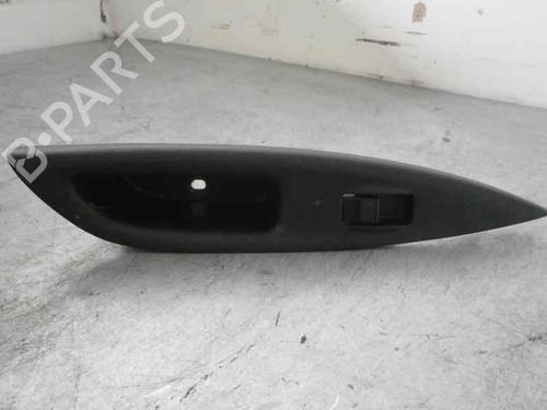 Venstre bak elrute bryter MAZDA 6 Station Wagon (GY) [2002-2008]  2307892