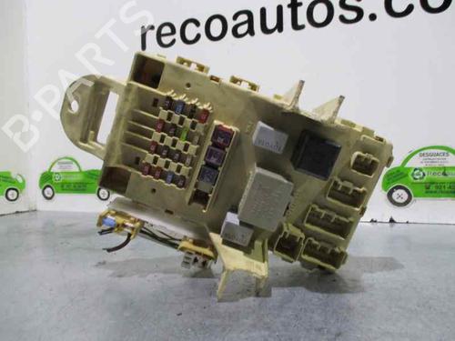 Used Fuse box TOYOTA YARIS (_P1_) 1.3 (SCP12_, SCP13_, SCP12R, SCP13R) (87 hp) 2079687